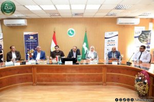 FB IMG 1788791317249 محافظ الشرقية محافظ الشرقية يشهد توزيع 500 حقيبة و1000 زي مدرسي دعمًا للأسر الأولى بالرعاية موقع في الجامعة