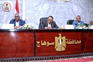 قبل بدء الدراسة بأيام.. محافظ سوهاج يصدر توجيهات عاجلة بشأن المدارس 2 محافظ سوهاج يصدر توجيهات عاجلة بشأن المدارس