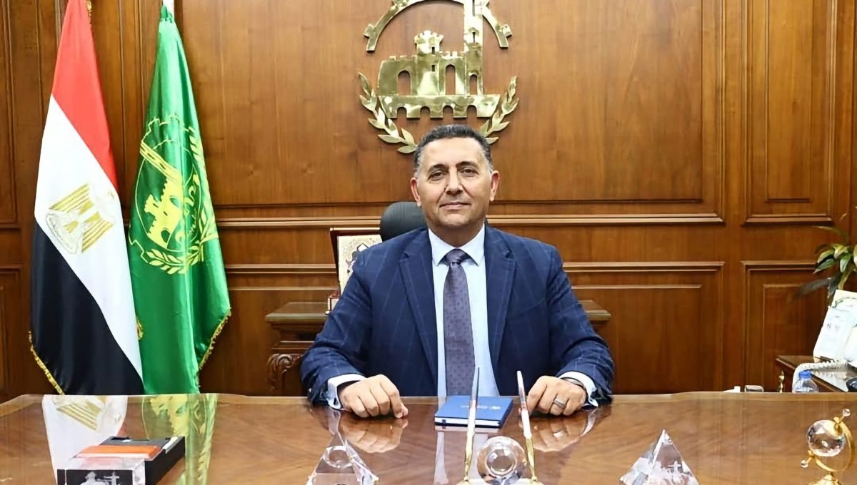 FB IMG 1788863120327 محافظ القليوبية بعد الجدل المثار.. محافظ القليوبية: مديرة المدرسة لم تقدم ما يثبت دفعها أي مبالغ من مالها الخاص موقع في الجامعة