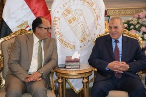 بروتوكول تعاون بين مجلس القضاء الأعلى وجامعة حلوان الأهلية.. منح ودراسات عليا وبرامج تدريبية 2 FB IMG 1789482144382 تعاون بين مجلس القضاء الأعلى وجامعة حلوان الأهلية بروتوكول تعاون بين مجلس القضاء الأعلى وجامعة حلوان الأهلية.. منح ودراسات عليا وبرامج تدريبية موقع في الجامعة