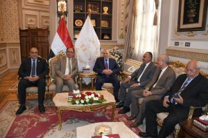 FB IMG 1789482146391 تعاون بين مجلس القضاء الأعلى وجامعة حلوان الأهلية بروتوكول تعاون بين مجلس القضاء الأعلى وجامعة حلوان الأهلية.. منح ودراسات عليا وبرامج تدريبية  موقع في الجامعة