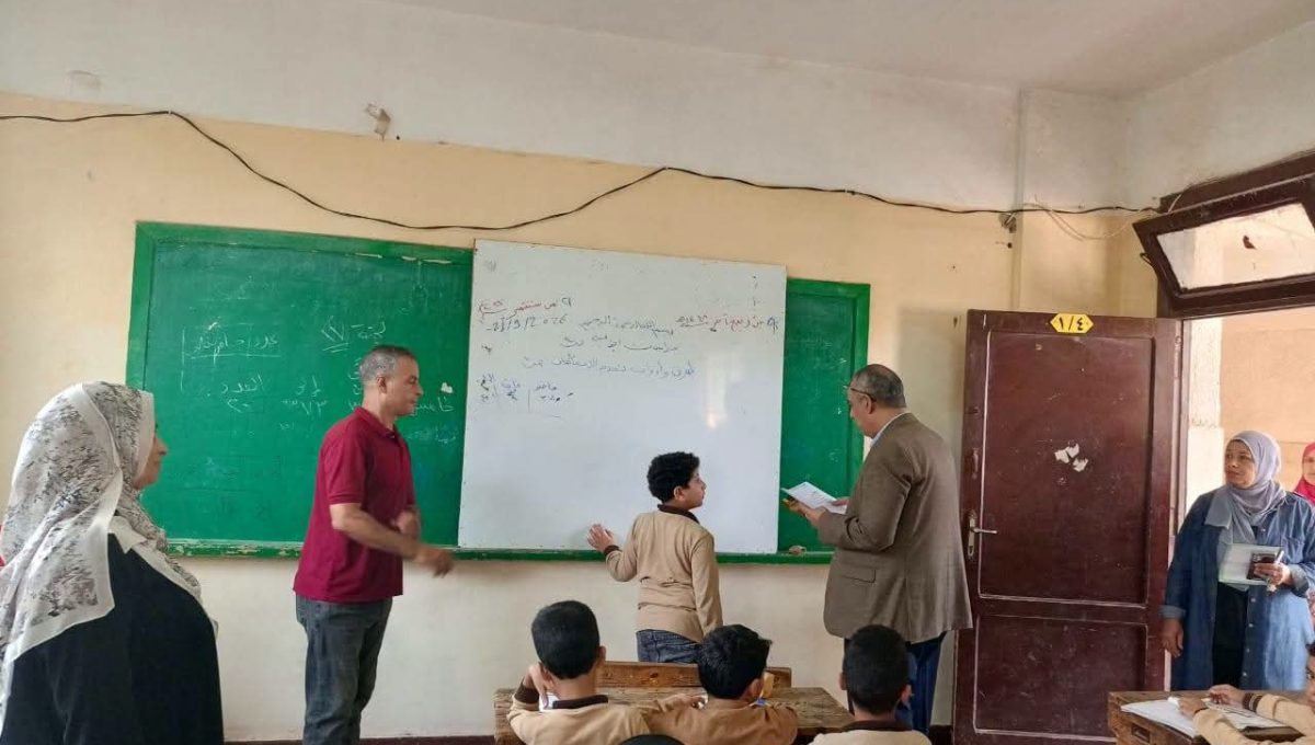 FB IMG 1789989360386 مدير تعليم القليوبية يُحيل مدير ومعلمي مدرسة الحسانية بسبب مخالفات الانضباط.. مدير تعليم القليوبية يُحيل مدير ومعلمي مدرسة الحسانية الابتدائية للتحقيق العاجل موقع في الجامعة