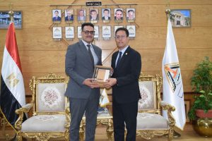 FB IMG 1790178175168 بروتوكول تعاون جديد بين جامعة بنها ومياه القليوبية تدريب وبحوث وخصومات للدراسات العليا.. بروتوكول تعاون جديد بين جامعة بنها ومياه القليوبية موقع في الجامعة