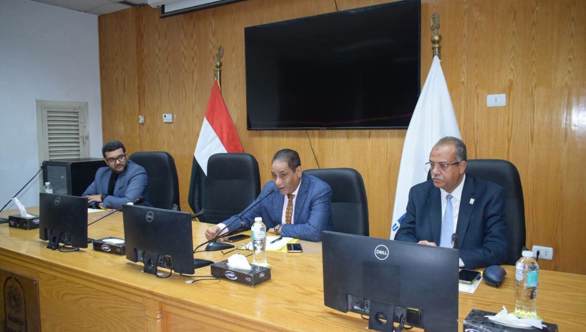 جامعة العاصمة تبحث زيادة مزايا صندوق التأمين