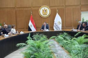 وزير التعليم العالي يلتقي قيادات فيليبس