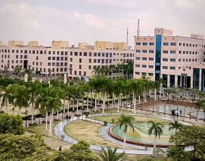 جامعة 6 أكتوبر تستضيف فرق «القاهرة 2026».. استعدادات مكثفة لاستقبال وفود دورة الألعاب الإفريقية للجامعات 2 جامعة 6 أكتوبر تستضيف فرق «القاهرة 2026».. استعدادات مكثفة لاستقبال وفود دورة الألعاب الإفريقية للجامعات