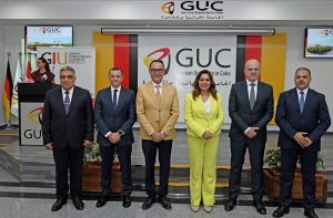 IMG 20260903 WA0058 الجامعتان الألمانية بالقاهرة والدولية بحضور وزيرة التنمية المحلية ومحافظين.. الجامعتان الألمانية بالقاهرة والدولية تقدمان 79 منحة لأوائل الثانوية  موقع في الجامعة
