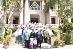 رئيس جامعة بنها: الروبوتات والذكاء الاصطناعي أدوات مهمة