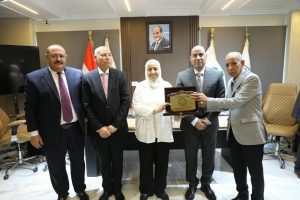 IMG 20260907 WA0146 وزير العمل يكرّم أوائل خريجي مركز المطرية للتدريب وزير العمل يكرّم أوائل خريجي مركز المطرية للتدريب.. ويؤكد: دعم كل تجربة لإعداد عمالة مصرية ماهرة موقع في الجامعة