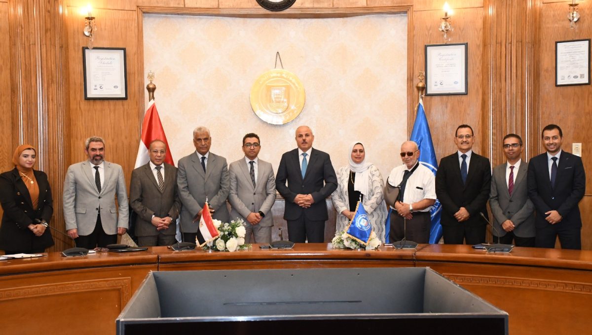 IMG 20260907 WA0170 جامعة قناة السويس للمرة الثامنة.. جامعة قناة السويس تجديد «الأيزو» لـ5 كليات وإدارة الجامعة موقع في الجامعة
