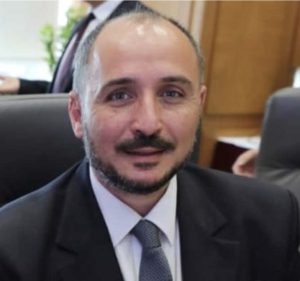 الدكتور عمر شريف عمر، أستاذ الجراحة العامة بكلية طب قصر العينى