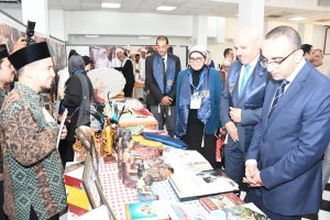 IMG 20260908 WA0113 جامعة قناة السويس جامعة قناة السويس تستقبل 62 طالبًا وافدًا في فعاليات ثقافية على هامش مؤتمر الدراسات العليا موقع في الجامعة