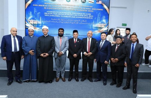 IMG 20260908 WA0157 انطلاق مؤتمر دولي بجامعة «نور-مبارك» من كازاخستان.. انطلاق مؤتمر دولي بجامعة «نور-مبارك» لتعزيز الخطاب الإسلامي المتوازن موقع في الجامعة