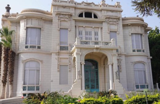 IMG 20260910 WA0019 جامعة عين شمس جامعة عين شمس تستضيف 12 ورشة للحرف التراثية ضمن فعاليات «القاهرة 2026» موقع في الجامعة