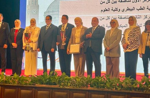 جامعة القاهرة تكرّم المتميزين بكلية التربية للطفولة المبكرة