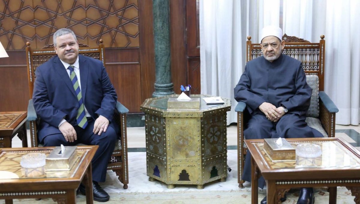 شيخ الأزهر يبحث مع وفد «إتقان» تعزيز جودة واعتماد التعليم الفني الأزهري