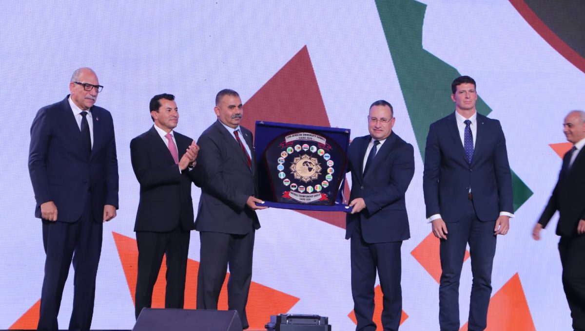 IMG 20260916 WA0253 وزير التعليم العالي: القاهرة 2026 تفتح آفاقًا جديدة وزير التعليم العالي: «القاهرة 2026» تفتح آفاقًا جديدة للتعاون بين الجامعات الإفريقية موقع في الجامعة