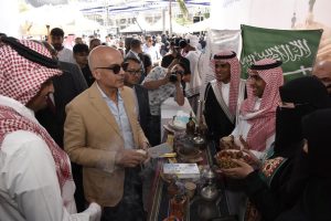IMG 20260920 WA0119 جامعة عين شمس من تحية العلم إلى العروض الفنية.. جامعة عين شمس تحتفل باستقبال الطلاب في العام الدراسي الجديد موقع في الجامعة