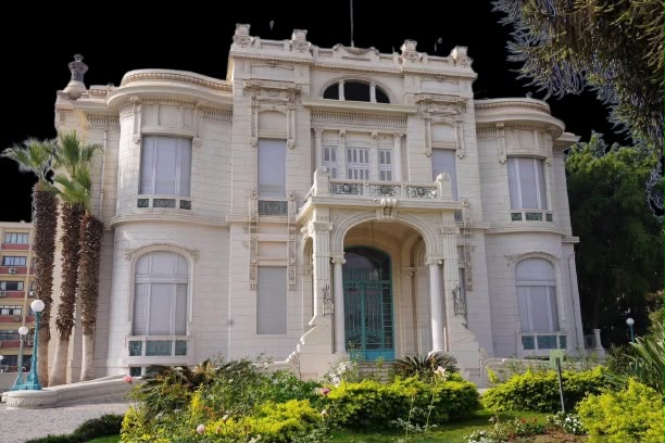 IMG 20260921 WA0076 تمريض عين شمس يدخل تصنيف شنغهاي 2026 لأول مرة عالميًا.. تمريض عين شمس يدخل تصنيف شنغهاي 2026 ويحتل المركز 201-300 عالميًا موقع في الجامعة