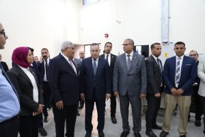 IMG 20260922 WA0200 جامعة برج العرب التكنولوجية وزير التعليم العالي من جامعة برج العرب التكنولوجية: تخصصات جديدة لمواكبة وظائف المستقبل واحتياجات سوق العمل موقع في الجامعة