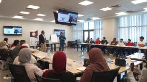 جامعة عين شمس تدعم طلابها لسوق العمل