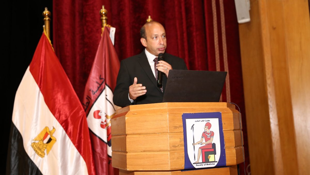 IMG 20260923 WA0106 عميد طب قصر العيني يرحب بالطلاب الجدد «افتخروا بانتمائكم».. عميد طب قصر العيني يرحب بالطلاب الجدد ويكشف لهم ما ينتظرهم داخل الكلية موقع في الجامعة
