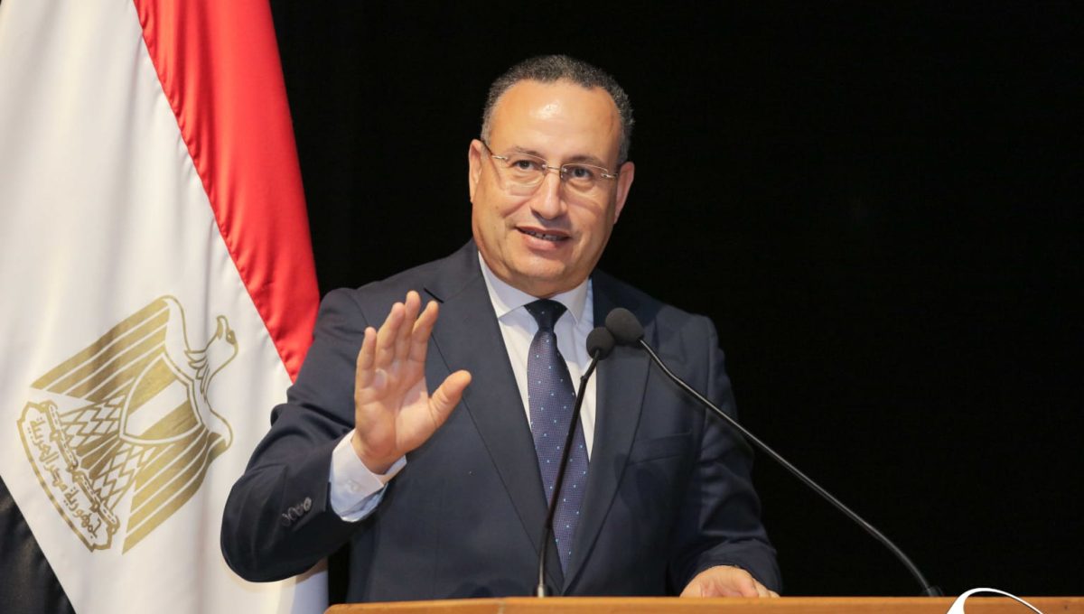 IMG 20260924 WA0090 التعليم العالي وزير التعليم العالي: تحويل وثيقة الهوية الوطنية إلى برامج ومبادرات بمشاركة الشباب موقع في الجامعة