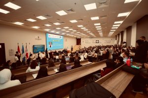 IMG 20260926 WA0118 الجامعة البريطانية تطلق محاكاة COP31 من 43 دولة و115 جامعة.. الجامعة البريطانية تطلق محاكاة COP31 بمشاركة 150 طالبًا موقع في الجامعة