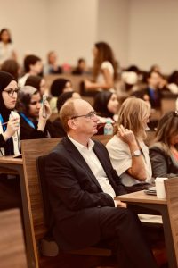 IMG 20260926 WA0130 الجامعة البريطانية تطلق محاكاة COP31 من 43 دولة و115 جامعة.. الجامعة البريطانية تطلق محاكاة COP31 بمشاركة 150 طالبًا موقع في الجامعة