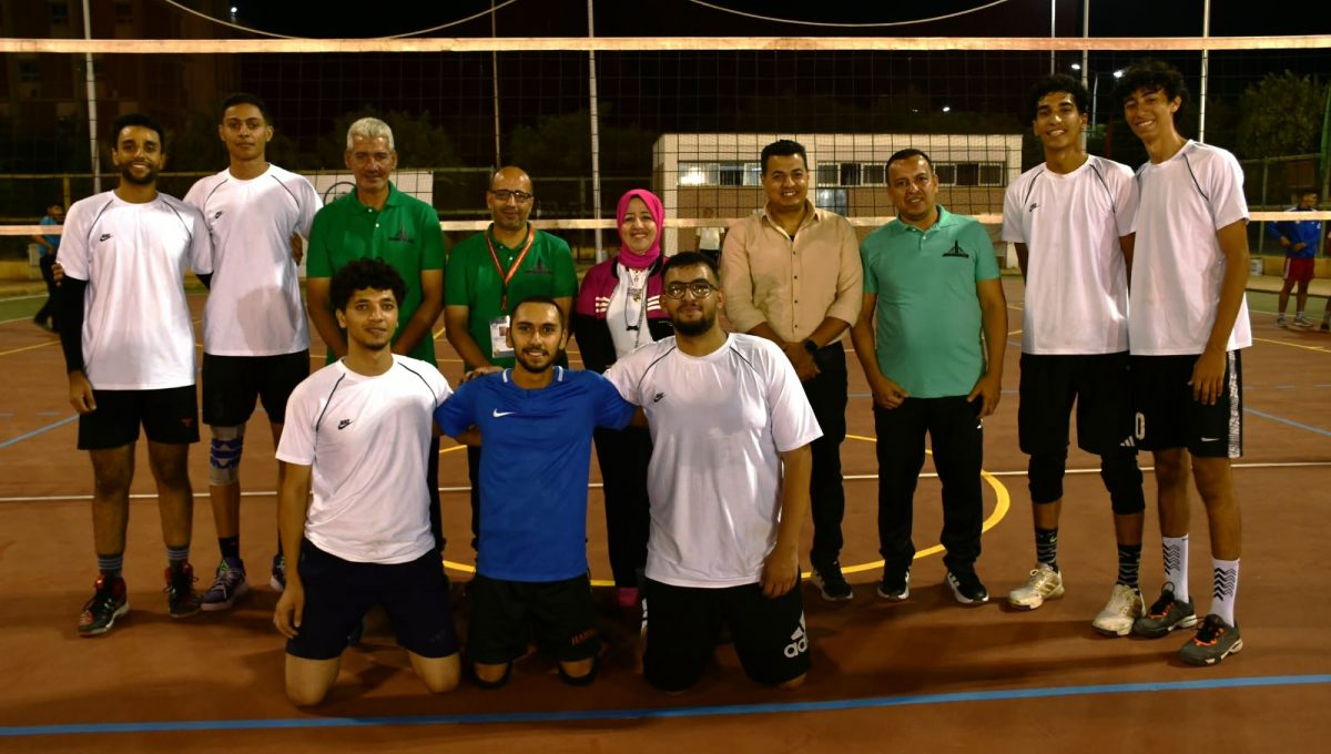 IMG 20260927 WA0055 جامعة عين شمس تخطف الأنظار في مستهل أسبوع شباب من الملاعب إلى المسرح.. جامعة عين شمس تخطف الأنظار في مستهل أسبوع شباب الجامعات موقع في الجامعة