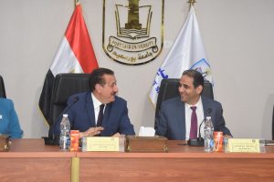 رئيس جامعة بورسعيد: البحث العلمي التطبيقي يدعم خطط التنمية وخدمة المجتمع 4 رئيس جامعة بورسعيد: البحث العلمي التطبيقي يدعم خطط التنمية وخدمة المجتمع