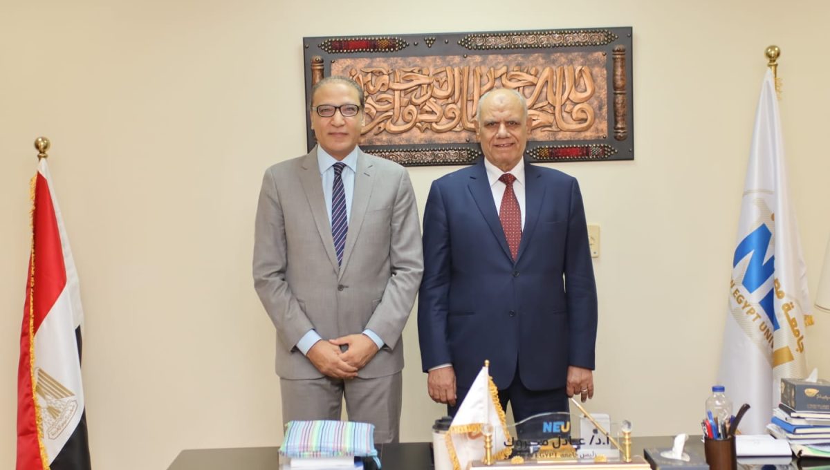 IMG 20260929 WA0064 جامعة مصر الجديدة تحتفل باستقبال طلاب الدفعة الأولى بحضور رئيس مجلس الأمناء ورئيس الجامعة.. جامعة مصر الجديدة تحتفل باستقبال طلاب الدفعة الأولى موقع في الجامعة
