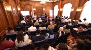 IMG 20260930 WA0091 الجامعة البريطانية والأمم المتحدة يجمعان 150 طالبًا شباب العالم في قلب القاهرة.. الجامعة البريطانية والأمم المتحدة يجمعان 150 طالبًا لمحاكاة قمة المناخ وزيارة معالم مصر الأثرية موقع في الجامعة