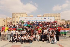 IMG 20260930 WA0093 الجامعة البريطانية والأمم المتحدة يجمعان 150 طالبًا شباب العالم في قلب القاهرة.. الجامعة البريطانية والأمم المتحدة يجمعان 150 طالبًا لمحاكاة قمة المناخ وزيارة معالم مصر الأثرية موقع في الجامعة