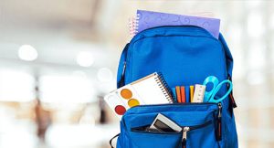 IMG 1034 مبادرة «بكرة المدرسة» لـ40 ألف طالب.. بدء تسليم حقائب مبادرة «بكرة المدرسة» استعدادًا للعام الدراسي موقع في الجامعة
