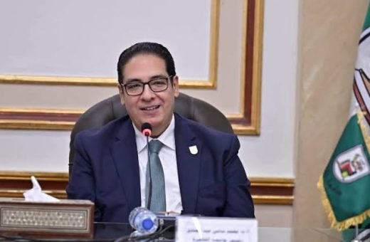 رئيس جامعة القاهرة