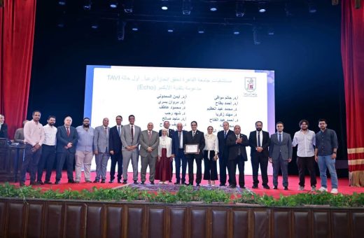 IMG 1541 جامعة بورسعيد رئيس جامعة القاهرة: نواصل دعم المنظومة الطبية وتطوير إمكاناتها للارتقاء بالخدمات الصحية موقع في الجامعة