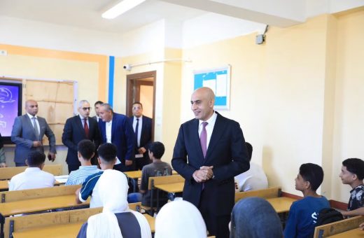 IMG 2039 1 محافظ القاهرة يعلن دخول 20 مدرسة جديدة في أول يوم دراسة.. وزير التعليم يعلن إدراج عمال المدارس في منهج اللغة العربية موقع في الجامعة