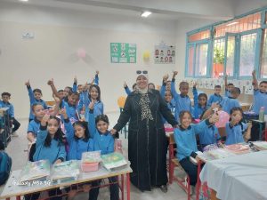 IMG 2053 بدء الدراسة في جميع مدارس القاهرة بدء الدراسة في جميع مدارس القاهرة اليوم.. وانتظام الطلاب والمعلمين موقع في الجامعة