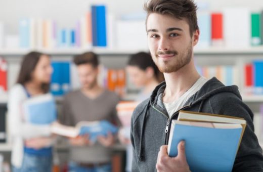 IMG 2213 1 جامعة الفيوم الأهلية توضح حقيقة التحويلات لكلية الطب عايز تبقى طالب جامعي مثالي؟.. 17 صفة لازم تتحلى بيها موقع في الجامعة