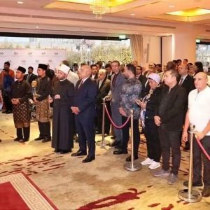 IMG 2763 فرع جامعة الإسكندرية في كوالالمبور وزير التعليم العالي: فرع جامعة الإسكندرية في كوالالمبور امتداد أكاديمي مصري بجنوب شرق آسيا موقع في الجامعة