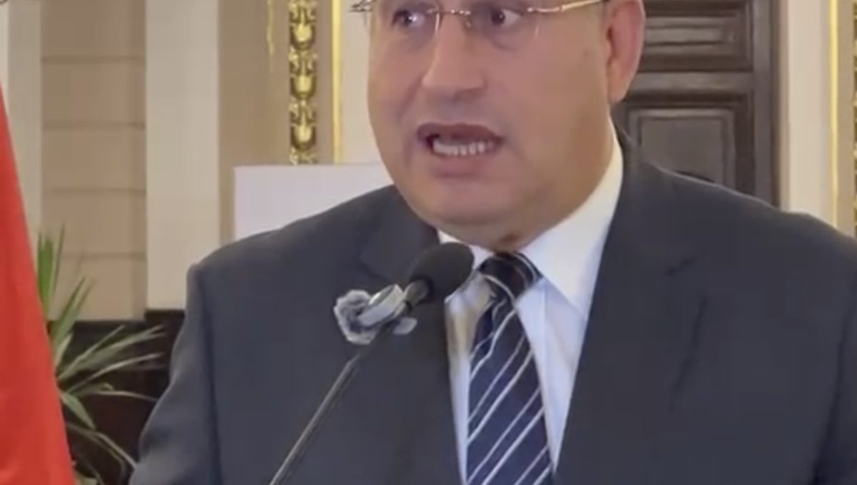 IMG 3012 وزير التعليم العالي من جامعة القاهرة «خلو بالكم من بلدكم».. رسالة وزير التعليم العالي من جامعة القاهرة موقع في الجامعة