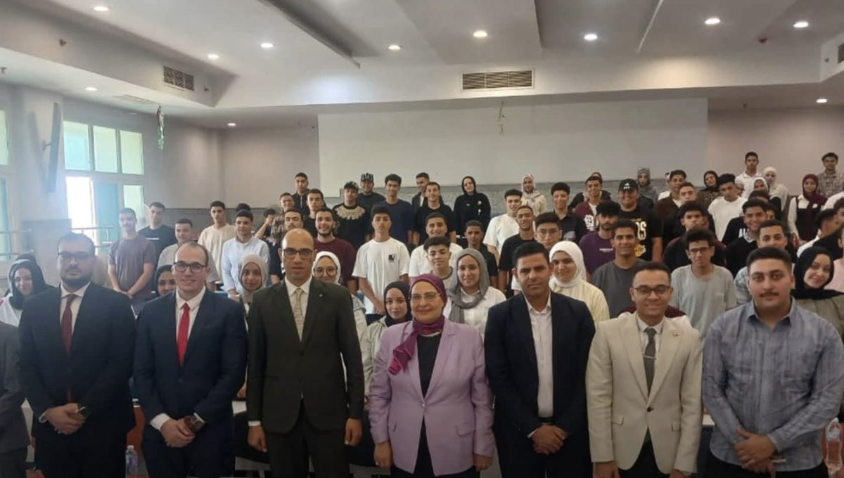 IMG 3310 جامعة حلوان الأهلية بحضور عميد كلية الحقوق.. جامعة حلوان الأهلية تنظم اليوم التعريفي لطلاب الدراسات القانونية موقع في الجامعة