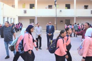 IMG 3533 مدير تعليم الجيزة مدير تعليم الجيزة يوجه بتكثيف الإشراف اليومي ومتابعة حضور الطلاب والمعلمين موقع في الجامعة