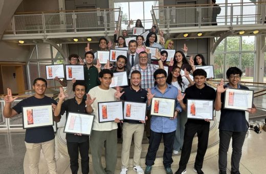 IMG 3716 تربية عين شمس طالب بجامعة بنها يختتم التدريب الصيفي الدولي بجامعة لويفيل الأمريكية موقع في الجامعة