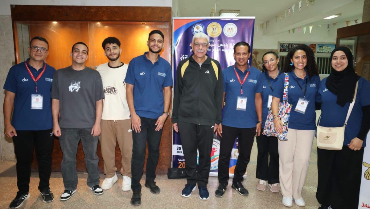 IMG 3923 رئيس جامعة المنوفية رئيس جامعة المنوفية يلتقي الوفد المشارك في أسبوع شباب الجامعات ويتابع نتائج اليوم الأول موقع في الجامعة