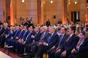 IMG 3975 تطوير قصر العيني رئيس جامعة القاهرة: تطوير قصر العيني مسؤولية وطنية تشمل الخدمة الطبية والتعليم والبحث العلمي موقع في الجامعة