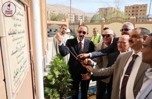 IMG 4116 محافظ محافظ سوهاج يفتتح مدرسة المتفوقين للعلوم والتكنولوجيا STEM بحي الكوثر موقع في الجامعة