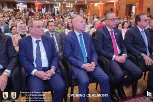 IMG 4131 طب الطوارئ والكوارث قصر العيني يناقش «طب الطوارئ والكوارث في عالم متغير» استعدادًا لعبور مئويته الثانية موقع في الجامعة