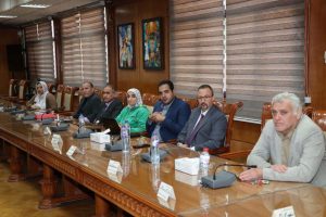 IMG 4141 رئيس جامعة المنوفية رئيس جامعة المنوفية يوجه بوضع خطة للتحول إلى متطلبات جامعات الجيل الرابع موقع في الجامعة